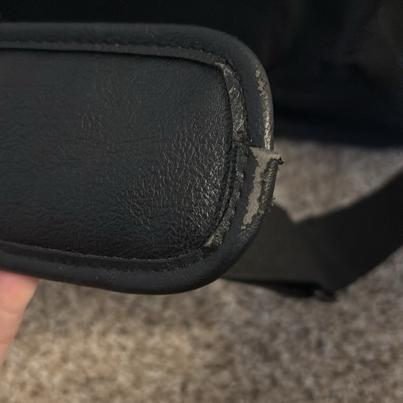 BÉIS east to west travel bag in black - Picture 6 of 12